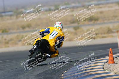 media/Apr-10-2022-SoCal Trackdays (Sun) [[f104b12566]]/Turn 11 Backside (945am)/